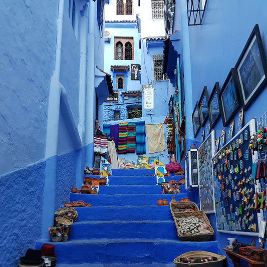 Markets, Souks, Bazaars: How to Navigate This Ethically