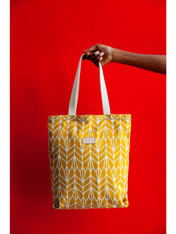 Samí Two-Tone Tote Bag