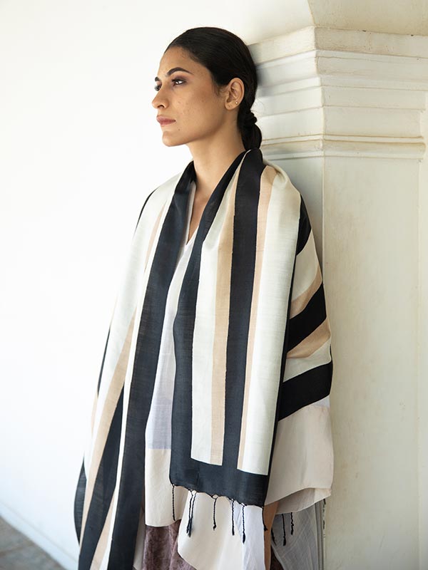 Classic Sili Peace Silk Scarf