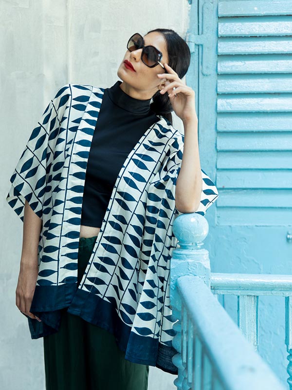 Chota Alu Silk Short Kimono
