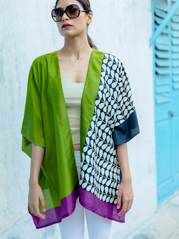 Chota Patta Silk Short Kimono