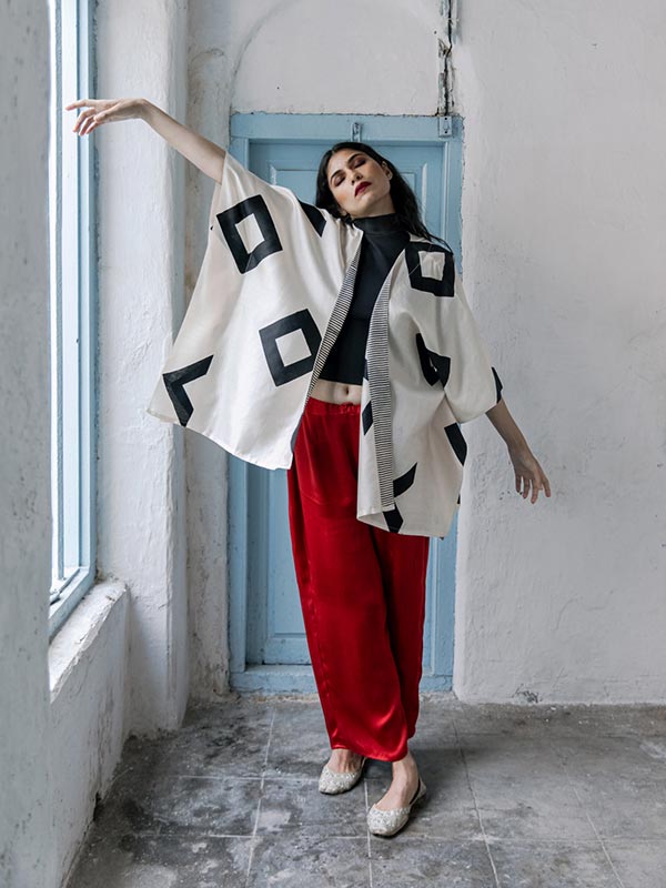 Rhombus Silk Short Kimono