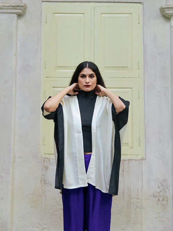 Tile Silk Short Kimono