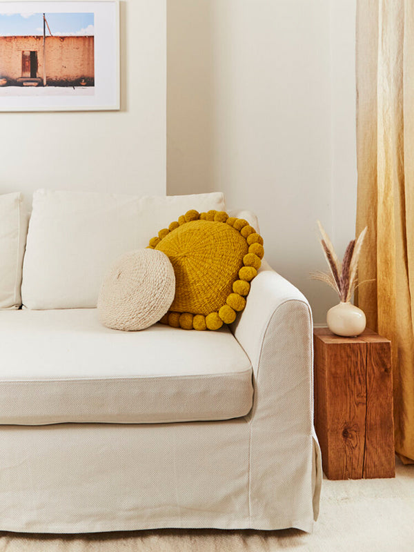 Quebreda Round Cushion, Small