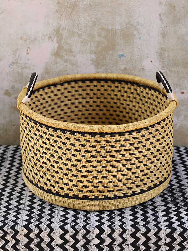Large Woven Tub