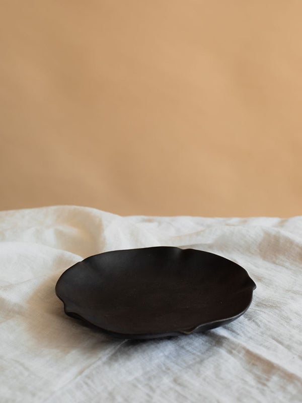Hanaemi Porcelain Plate