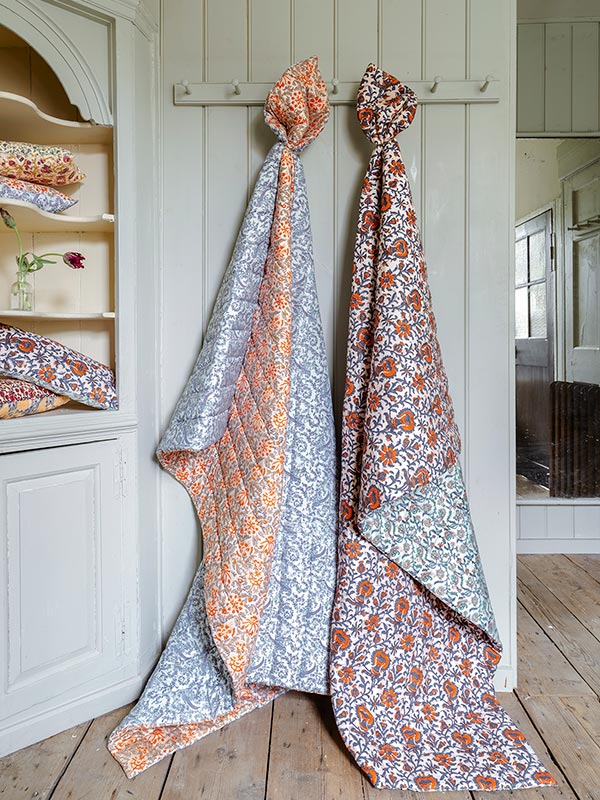 Zaha Silk Reversible Quilt