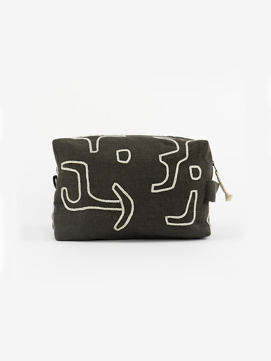 Kuba Coffee Black Linen Wash Bag