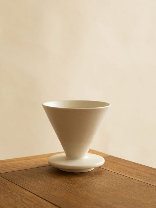 Yoshida Off White Coffee Dripper