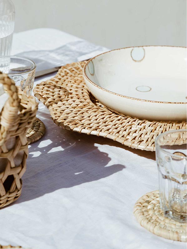 Cassie Rattan Round Placemat