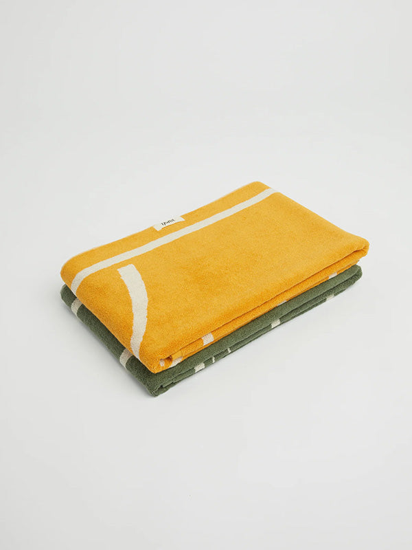 THE BEE & MOTH Towel Set, pair